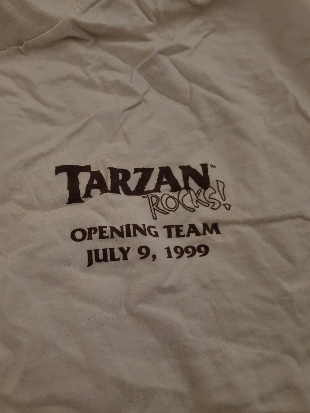 Tarzan Rocks! Opening Team T-Shirt July 9, 1999 – Cast Member Exclusive Vintage